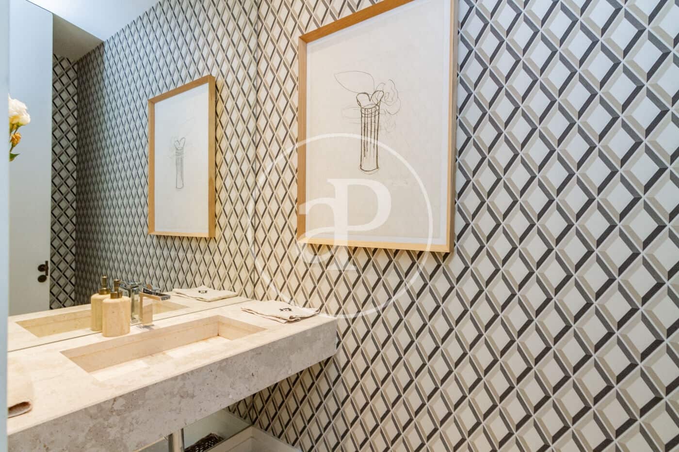 4 slaapkamer Appartement te koop in Madrid stad - € 4.200.000 (Ref: 9114380)