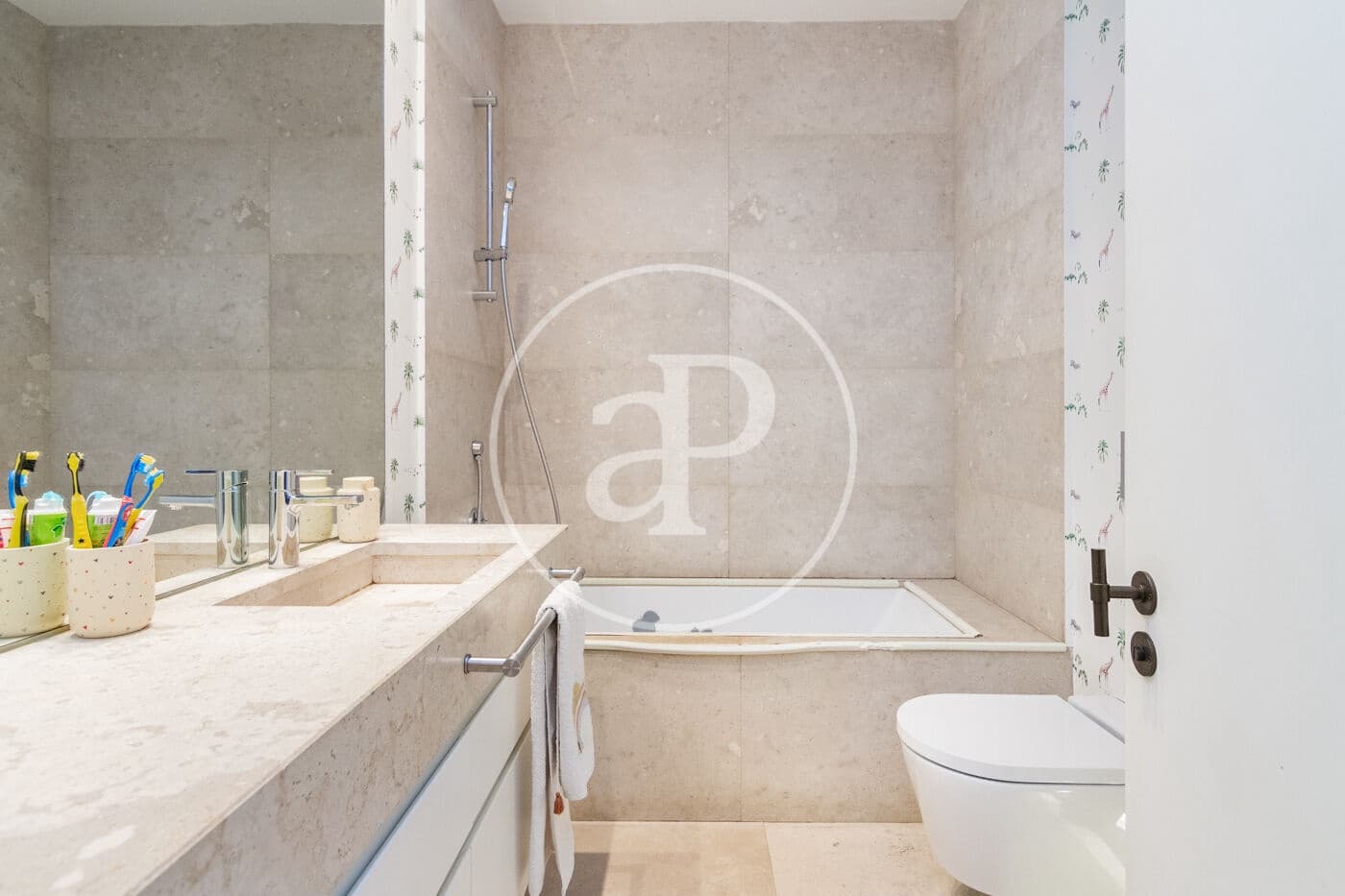 4 slaapkamer Appartement te koop in Madrid stad - € 4.200.000 (Ref: 9114380)