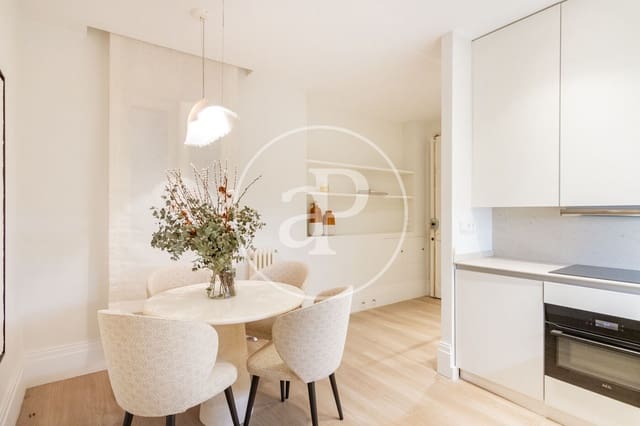 2 soveværelse Lejlighed til salg i Goya, Madrid by - € 1.250.000 (Ref: 9116348)