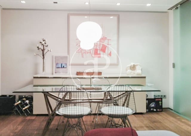 1 quarto Apartamento para arrendar em Hispanoamérica, Madrid cidade com piscina - 1 850 € (Ref: 9118968)