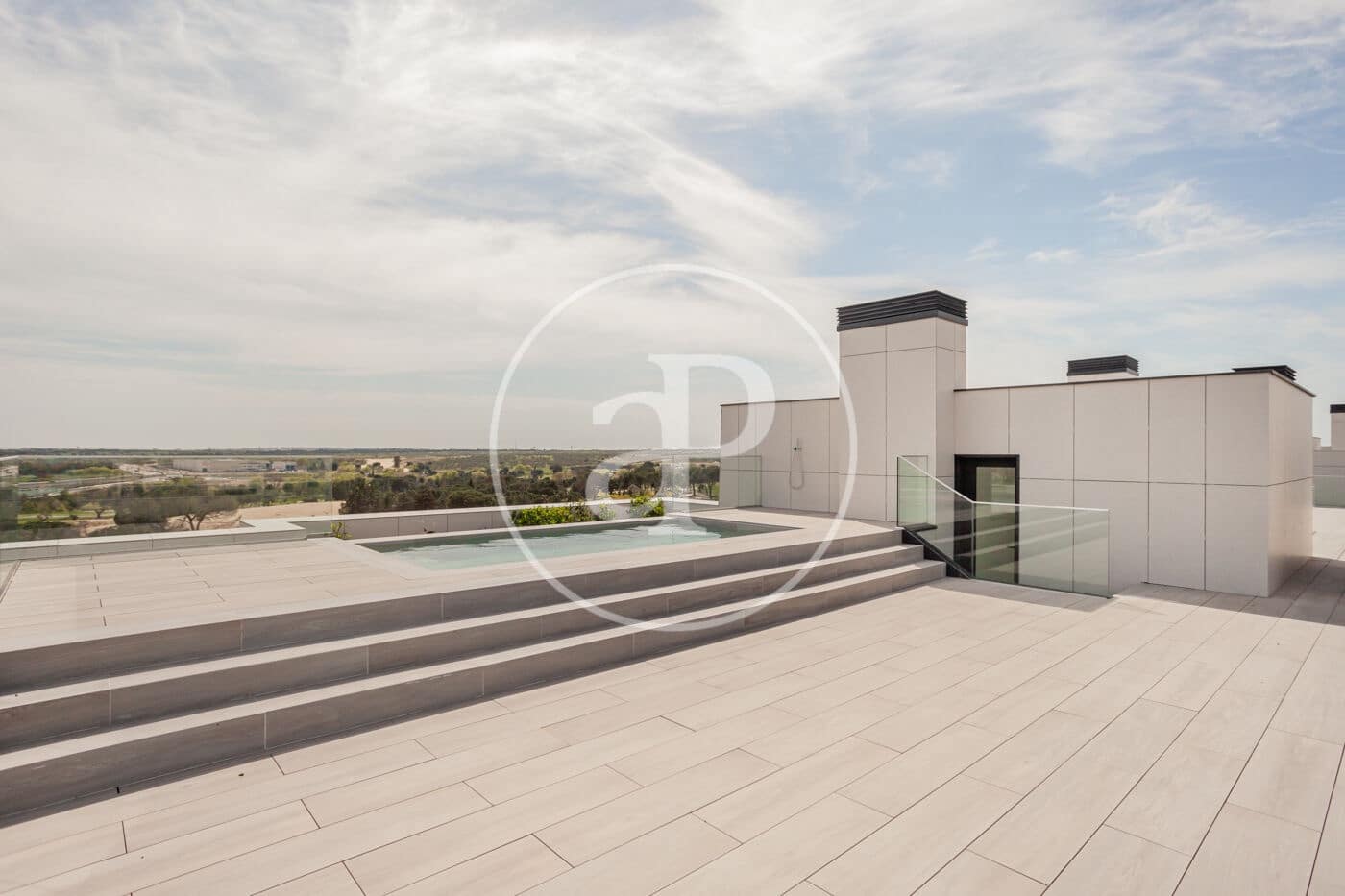 5 soveværelse Lejlighed til leje i Pozuelo de Alarcon med swimmingpool - € 18.000 (Ref: 9118970)