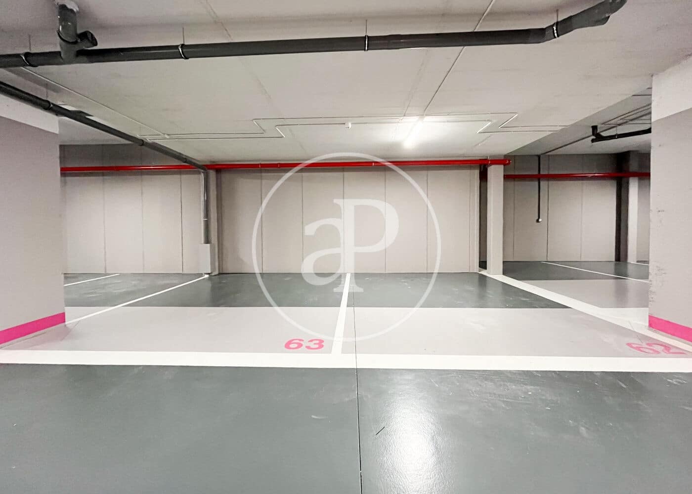 5 soveværelse Lejlighed til leje i Pozuelo de Alarcon med swimmingpool - € 18.000 (Ref: 9118970)