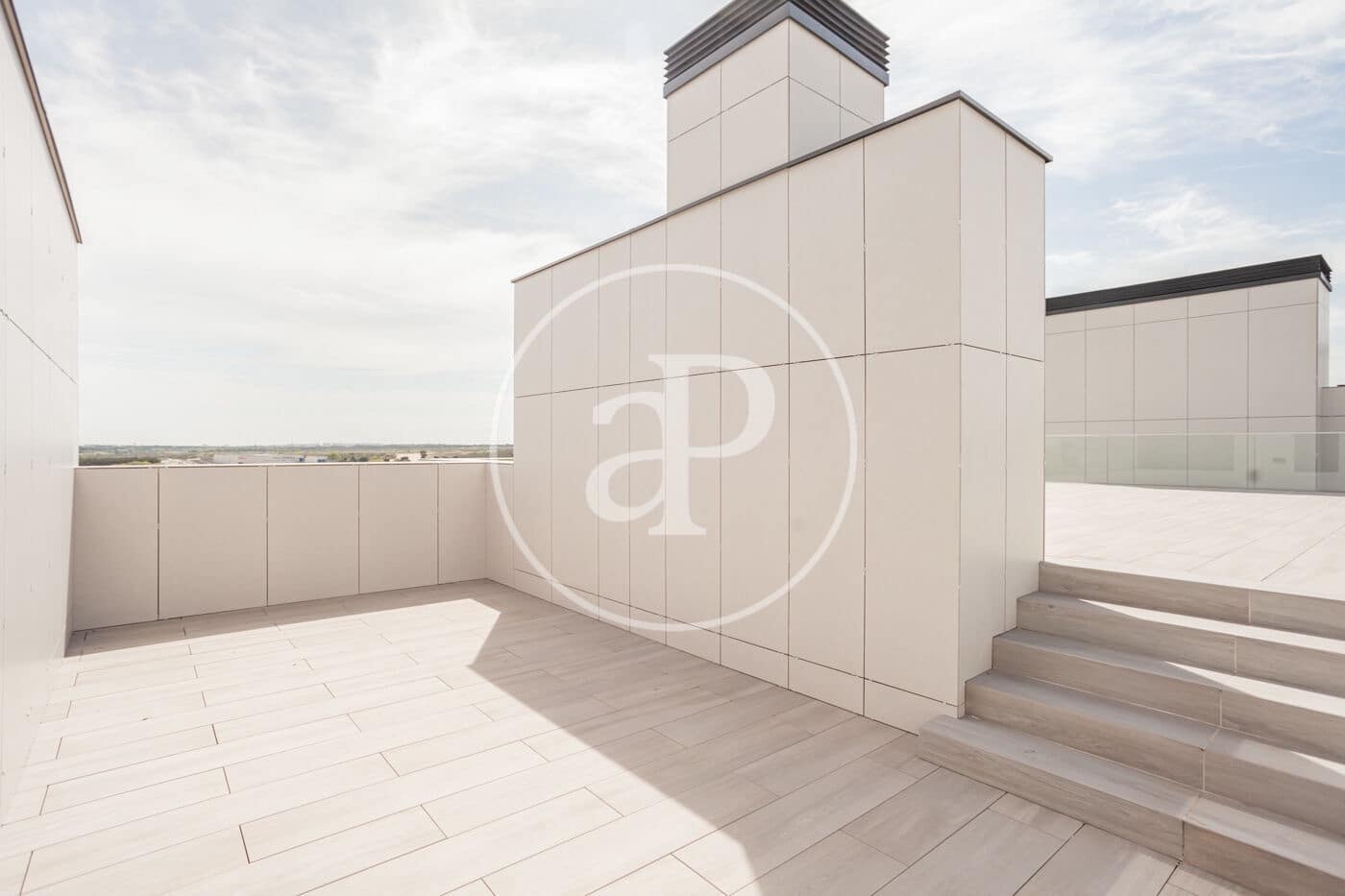 5 soveværelse Lejlighed til leje i Pozuelo de Alarcon med swimmingpool - € 18.000 (Ref: 9118970)