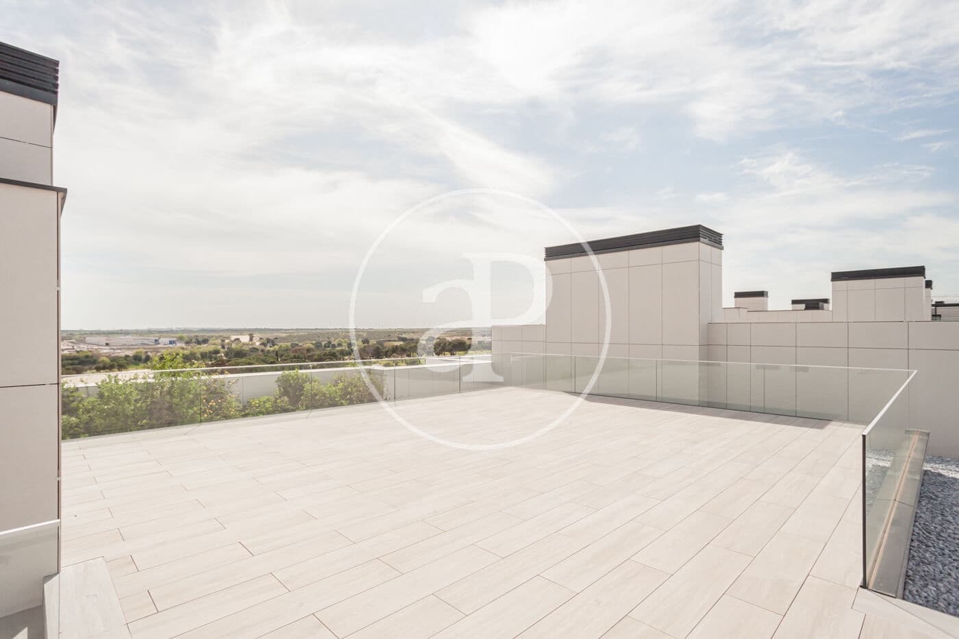 5 soveværelse Lejlighed til leje i Pozuelo de Alarcon med swimmingpool - € 18.000 (Ref: 9118970)