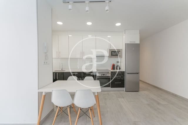 3 quarto Apartamento para arrendar em Vallehermoso, Madrid cidade - 3 300 € (Ref: 9125359)