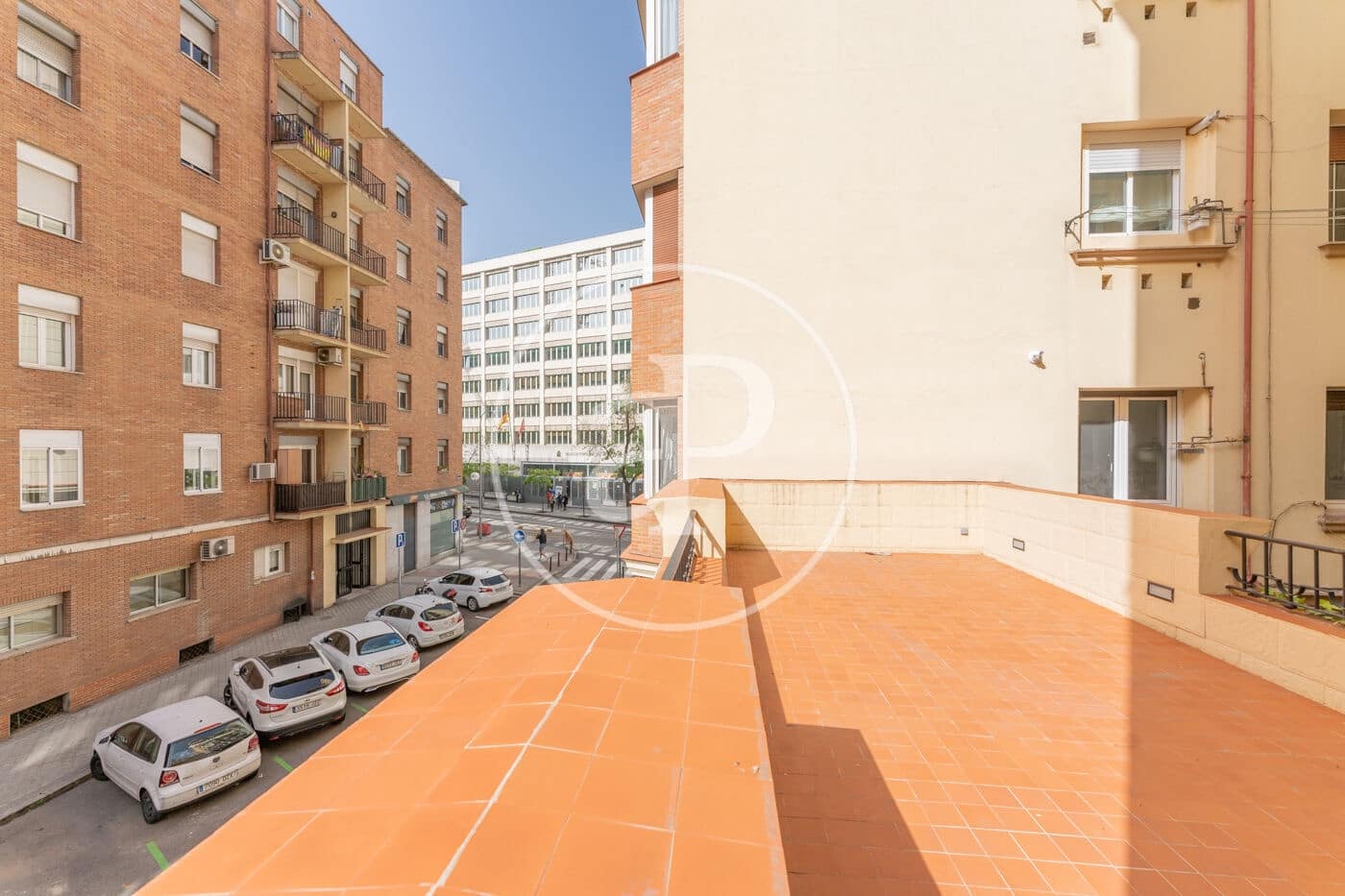 3 quarto Apartamento para arrendar em Madrid cidade - 3 300 € (Ref: 9125359)