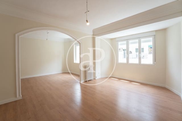 Appartement de 5 chambres à louer à Goya, Madrid ville - 4 100 € (Ref: 9125361)