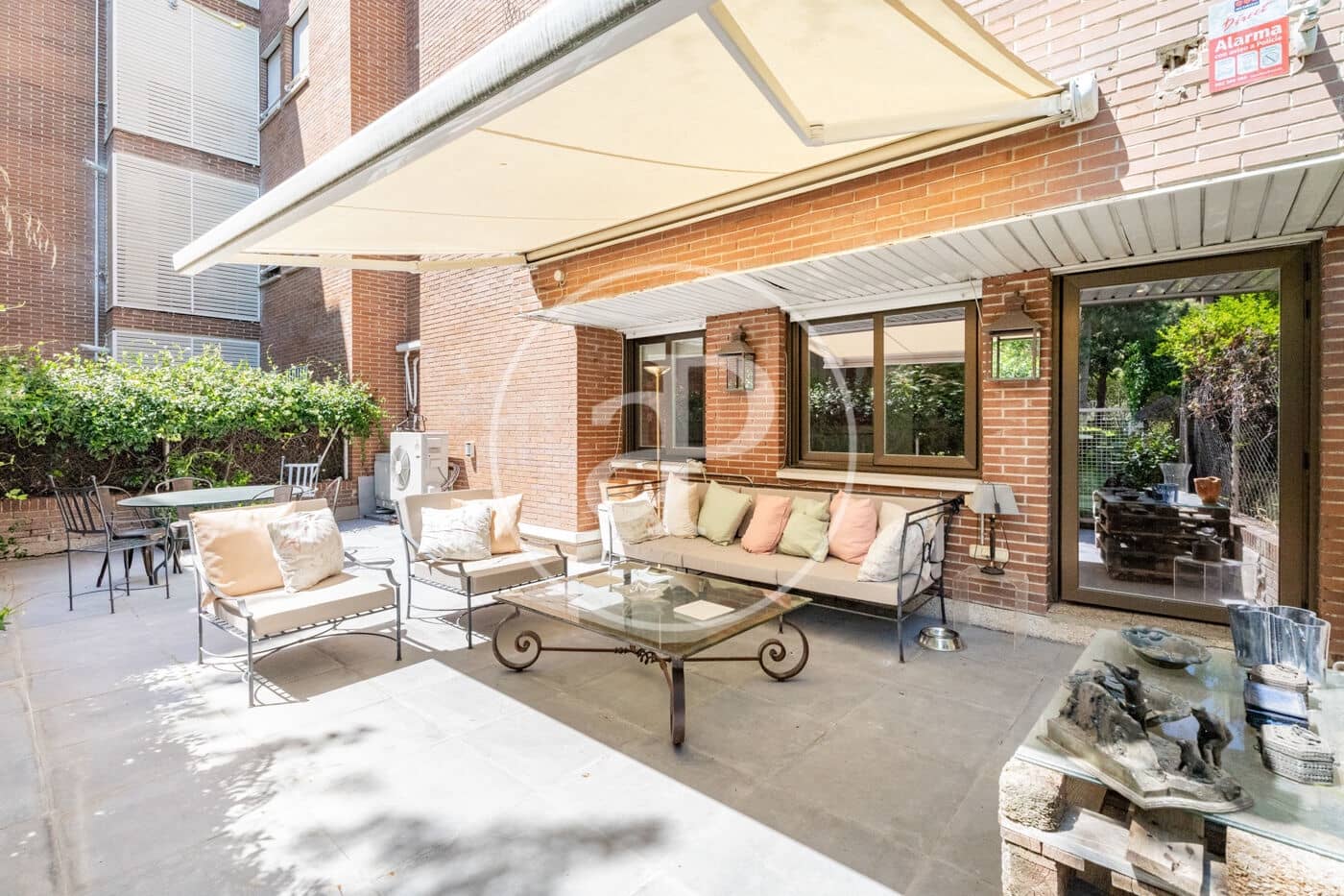 3 sypialnia Apartament na sprzedaż w Pozuelo de Alarcon z basenem - 950 000 € (Ref: 9125362)