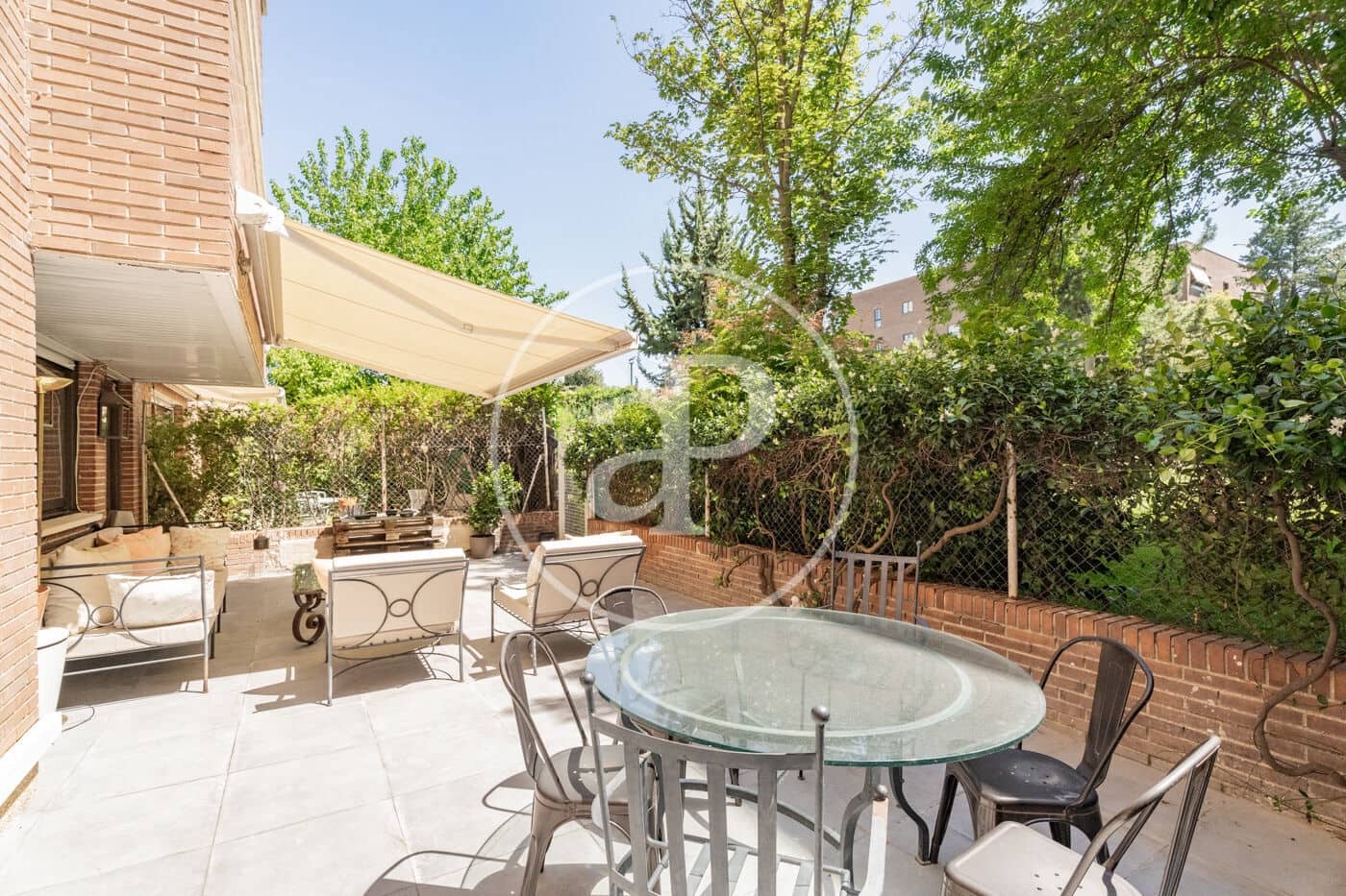 3 sypialnia Apartament na sprzedaż w Pozuelo de Alarcon z basenem - 950 000 € (Ref: 9125362)