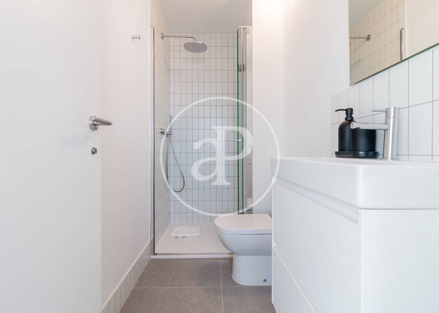 Lägenhet att hyra i Madrid stad - 1 850 € (Ref: 9125363)