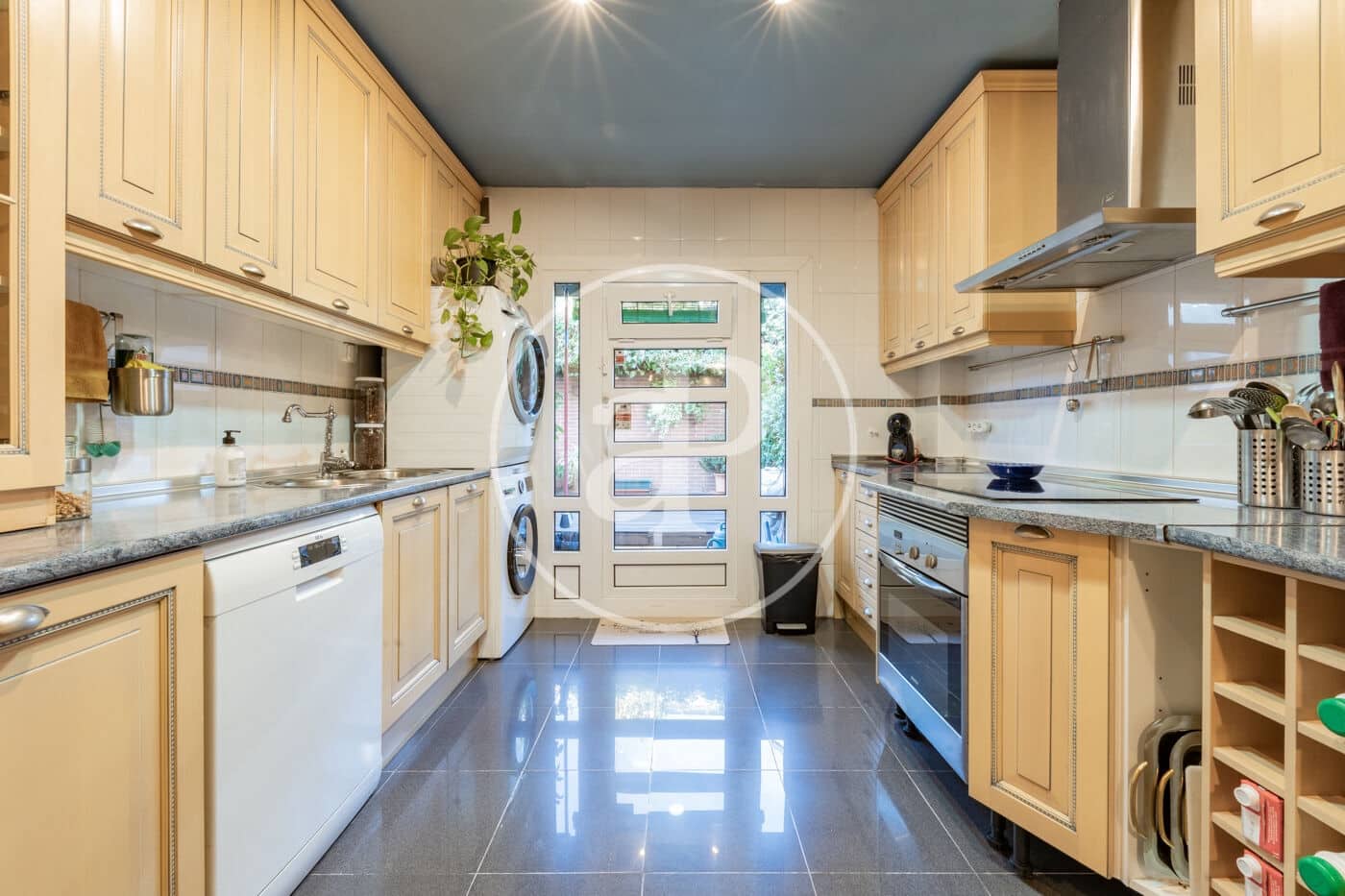 4 soverom Villa til salgs i Madrid by med svømmebasseng - € 1 295 000 (Ref: 9125365)