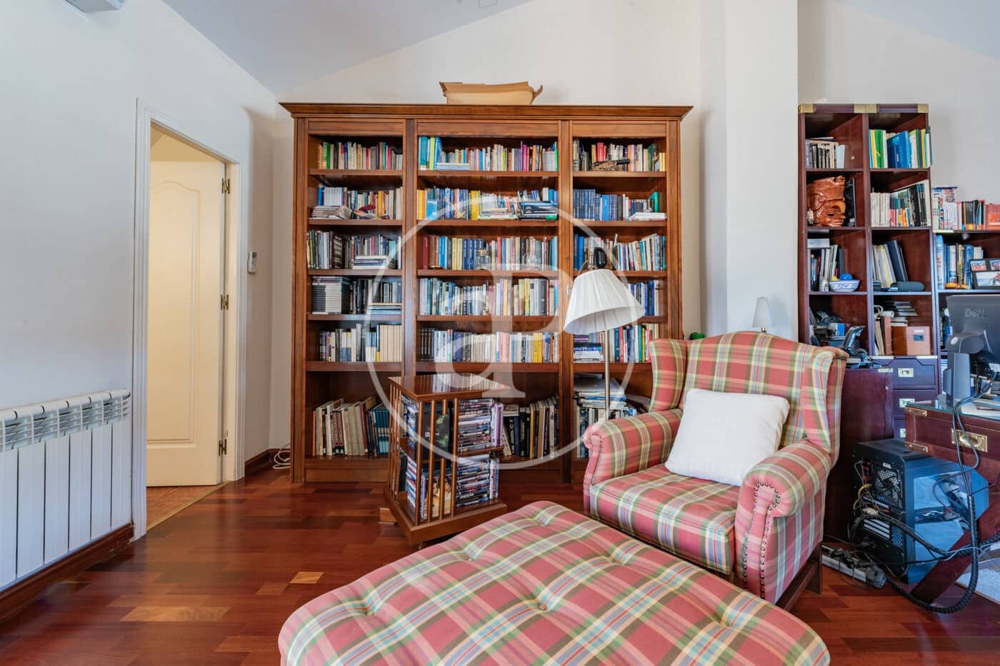 4 soverom Villa til salgs i Madrid by med svømmebasseng - € 1 295 000 (Ref: 9125365)