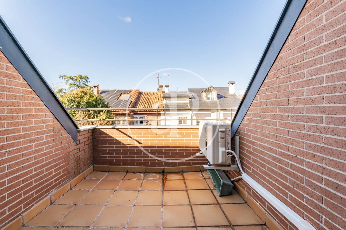 4 soverom Villa til salgs i Madrid by med svømmebasseng - € 1 295 000 (Ref: 9125365)