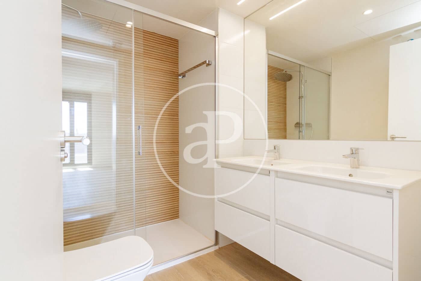 1 soveværelse Lejlighed til leje i Madrid by med swimmingpool - € 1.425 (Ref: 9125366)