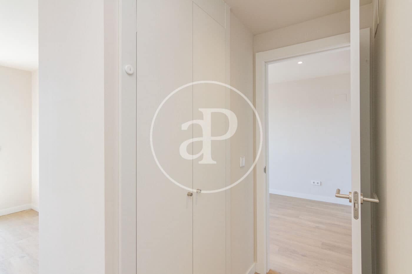 1 soveværelse Lejlighed til leje i Madrid by med swimmingpool - € 1.425 (Ref: 9125366)