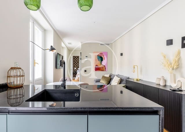 1 soveværelse Lejlighed til leje i Palacio, Madrid by - € 2.350 (Ref: 9126126)