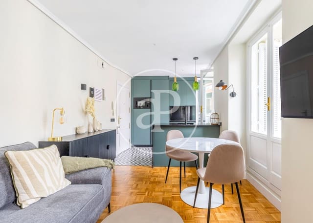 1 soveværelse Lejlighed til leje i Palacio, Madrid by - € 2.350 (Ref: 9126126)