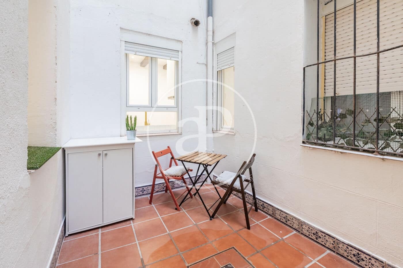 1 quarto Apartamento para arrendar em Madrid cidade - 1 300 € (Ref: 9128573)