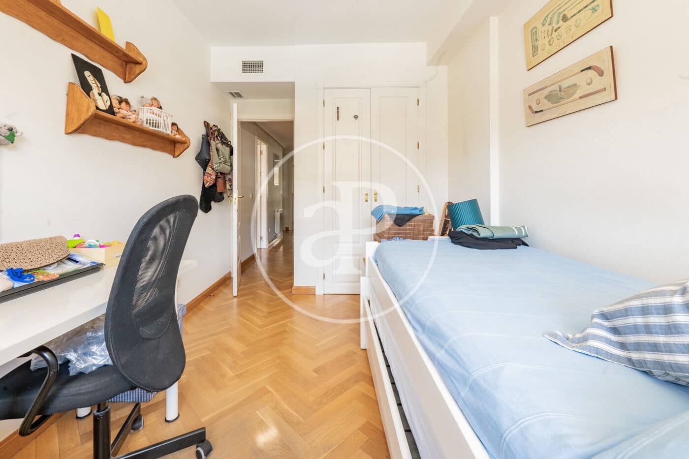 8 sypialnia Willa na sprzedaż w San Sebastian de los Reyes z basenem - 999 000 € (Ref: 9128574)