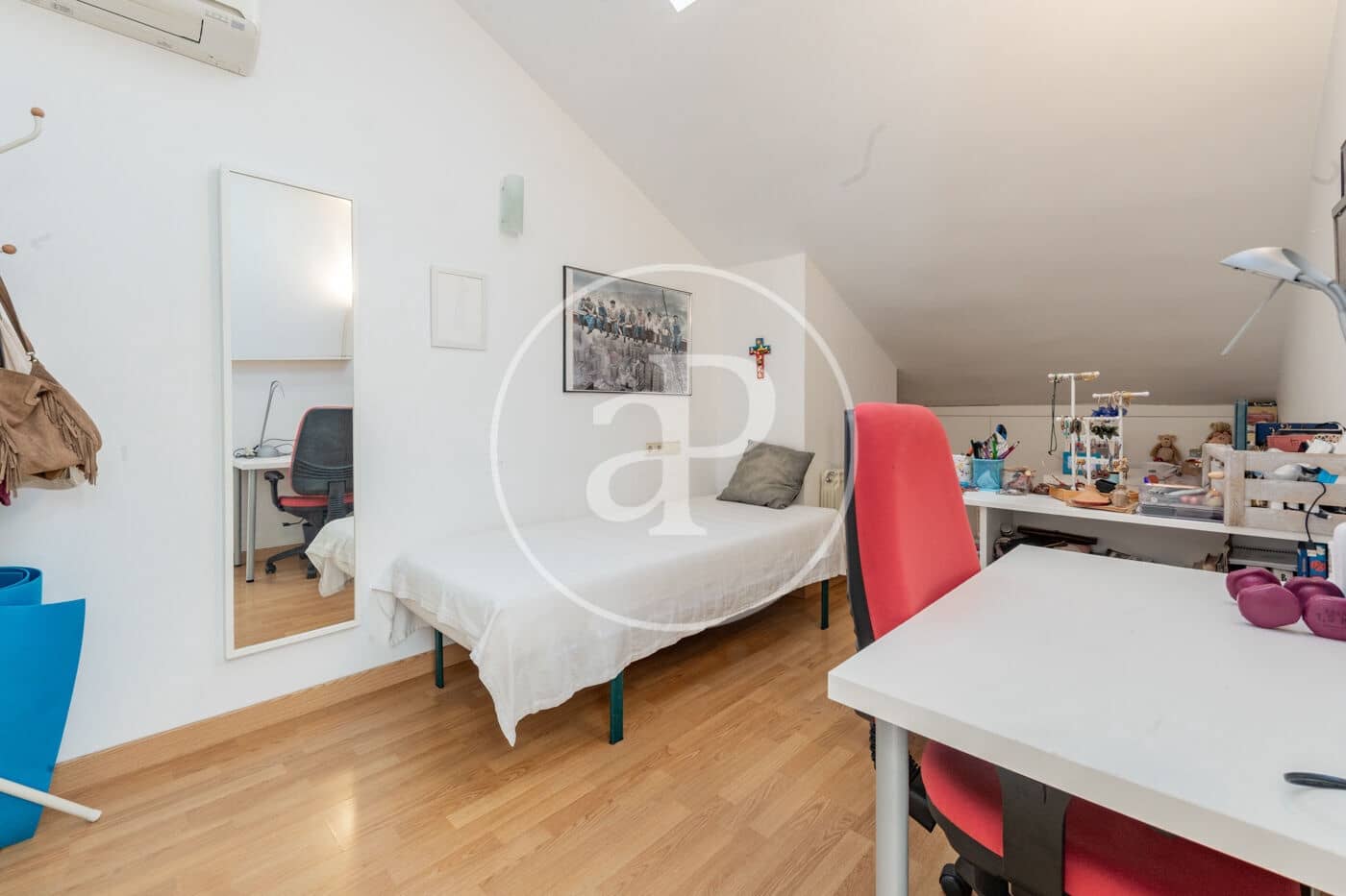 8 sypialnia Willa na sprzedaż w San Sebastian de los Reyes z basenem - 999 000 € (Ref: 9128574)