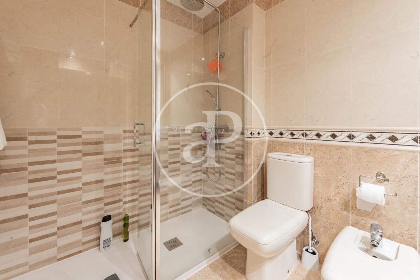 8 sypialnia Willa na sprzedaż w San Sebastian de los Reyes z basenem - 999 000 € (Ref: 9128574)