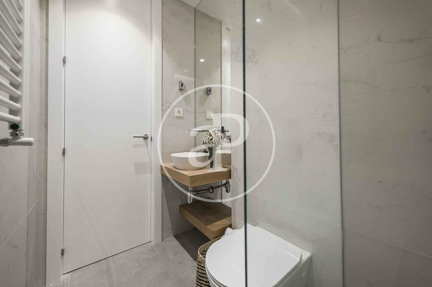 1 slaapkamer Appartement te huur in Madrid stad - € 1.400 (Ref: 9128577)