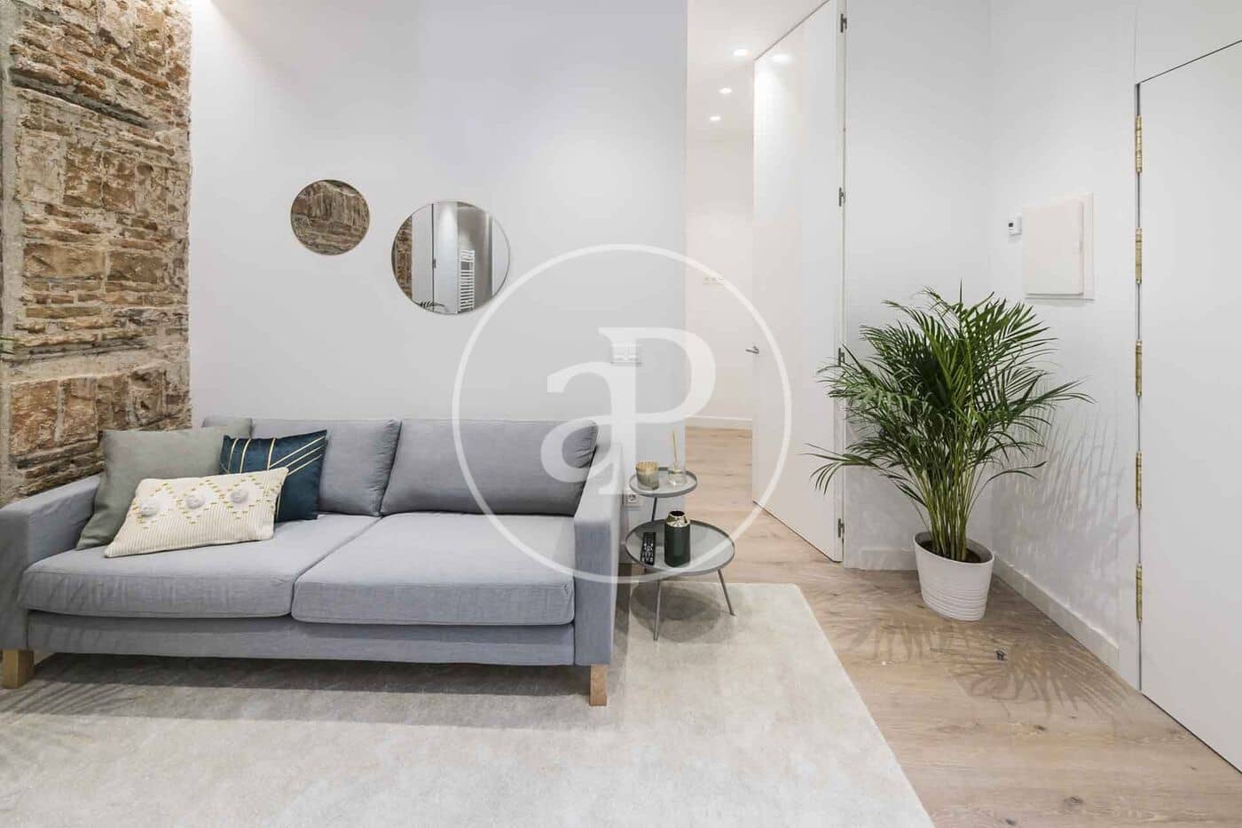 1 slaapkamer Appartement te huur in Madrid stad - € 1.400 (Ref: 9128577)