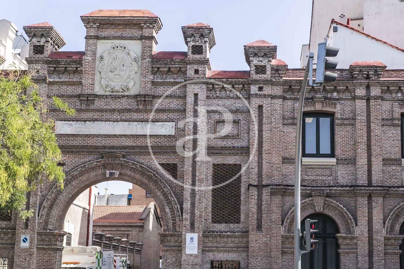 1 slaapkamer Appartement te huur in Madrid stad - € 1.400 (Ref: 9128577)