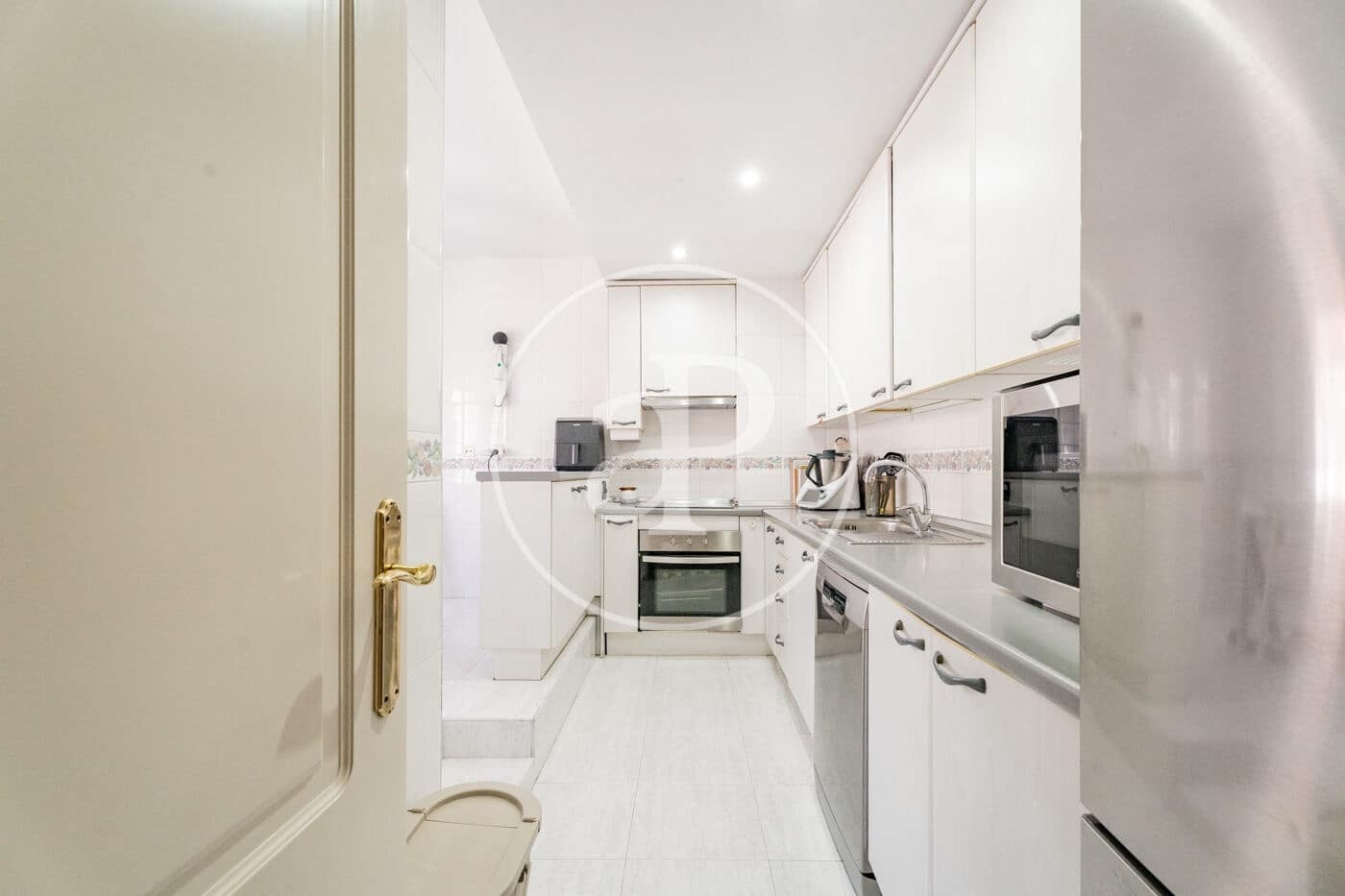 5 soveværelse Villa til salg i Madrid by med swimmingpool - € 1.140.000 (Ref: 9128579)