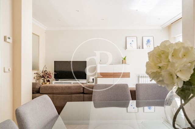 5 Zimmer Villa zu verkaufen in Aravaca, Madrid Stadt mit Pool - 1.140.000 € (Ref: 9128579)