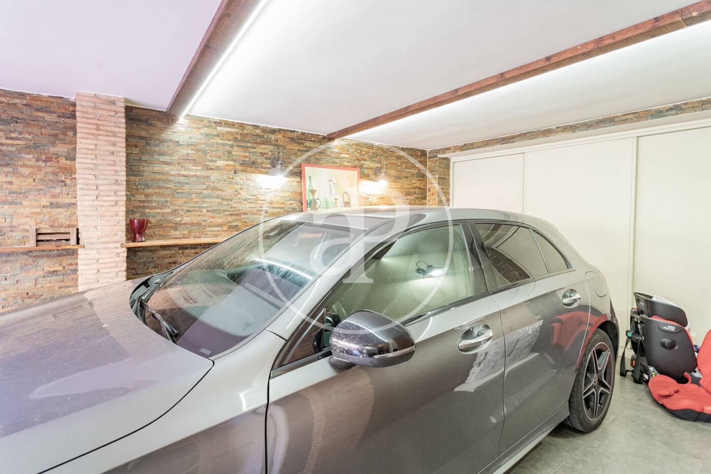 5 soveværelse Villa til salg i Madrid by med swimmingpool - € 1.140.000 (Ref: 9128579)