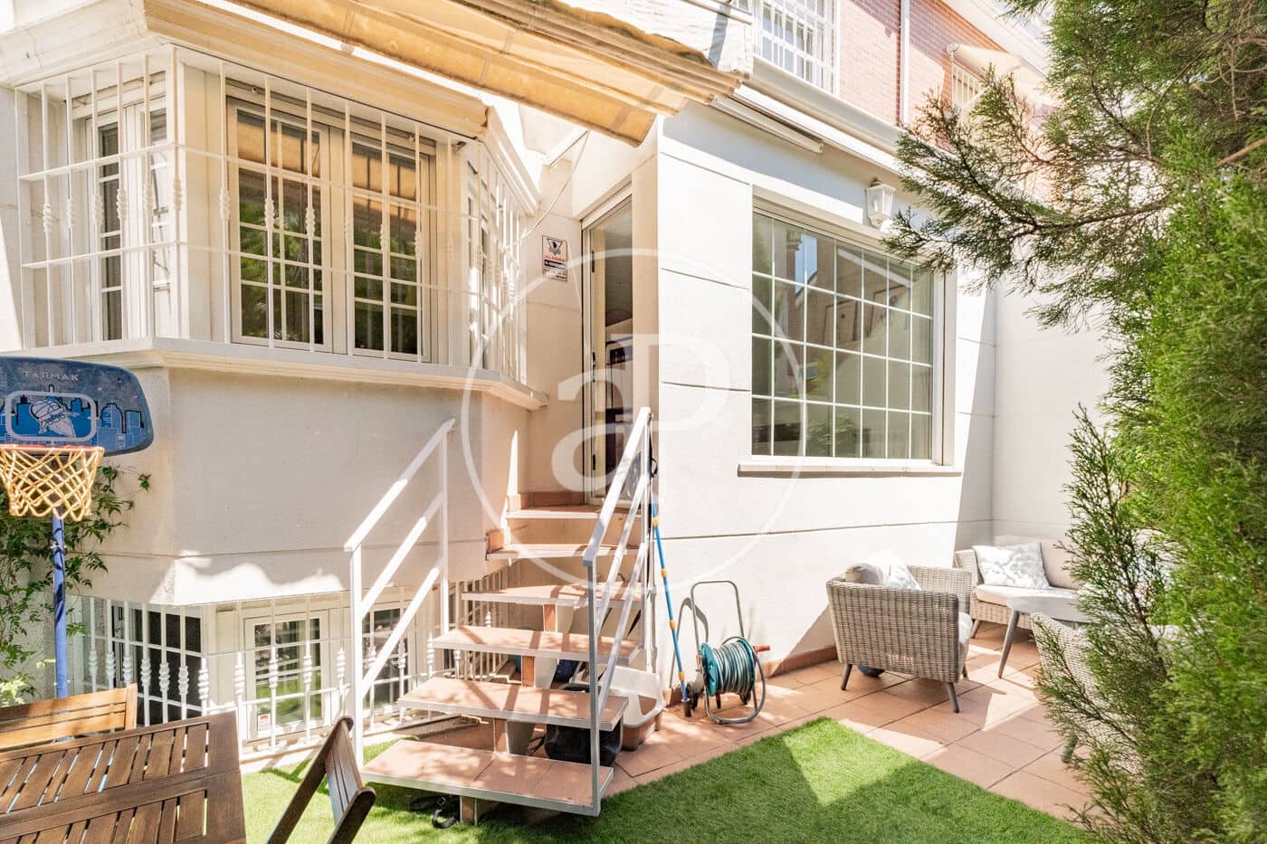 5 soveværelse Villa til salg i Madrid by med swimmingpool - € 1.140.000 (Ref: 9128579)