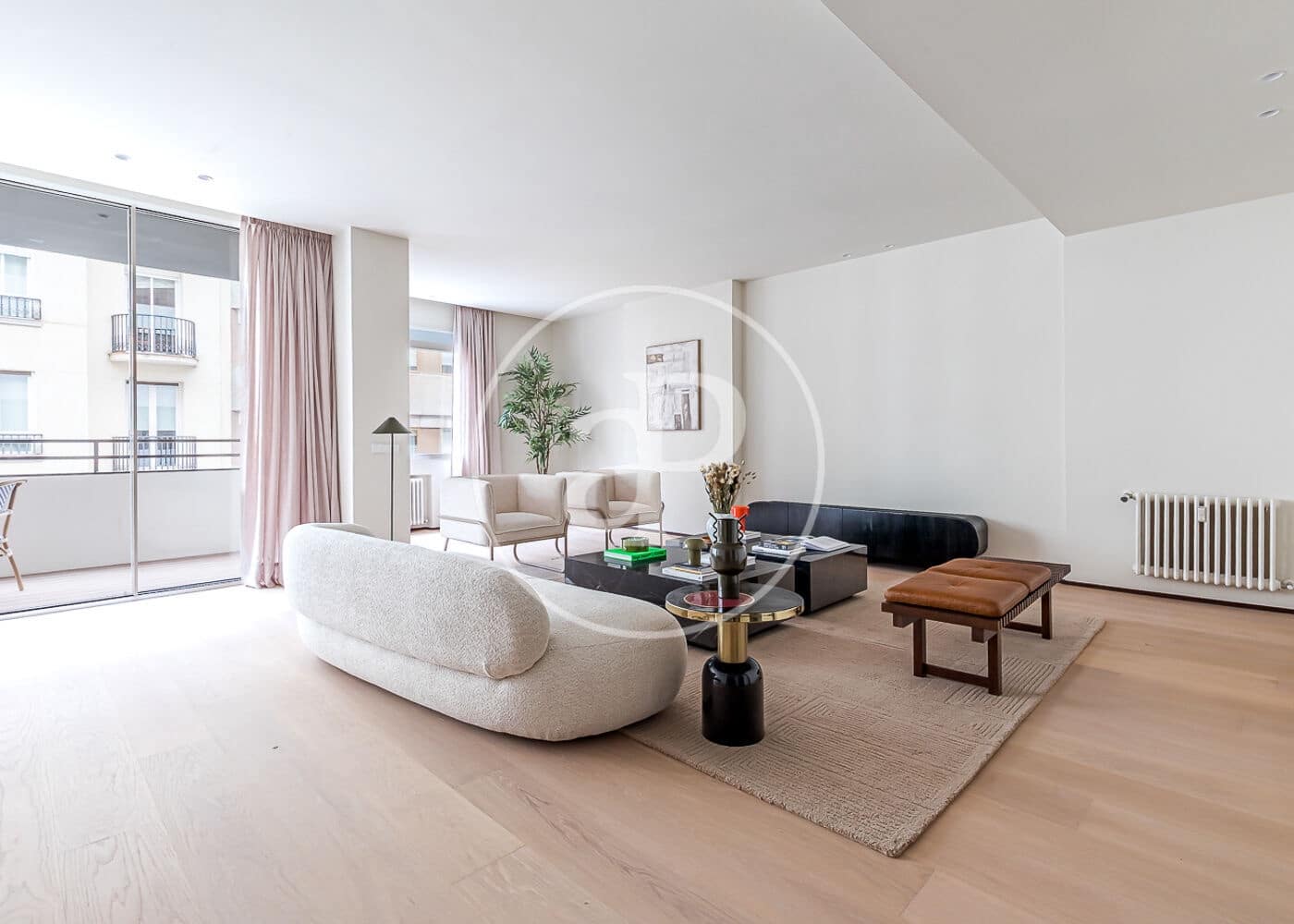 4 bedroom Apartment for sale in Madrid city - € 3,990,000 (Ref: 9132618)
