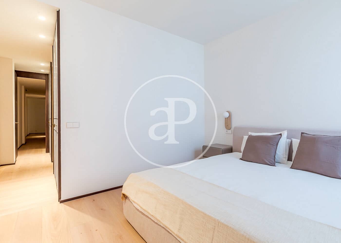 4 bedroom Apartment for sale in Madrid city - € 3,990,000 (Ref: 9132618)