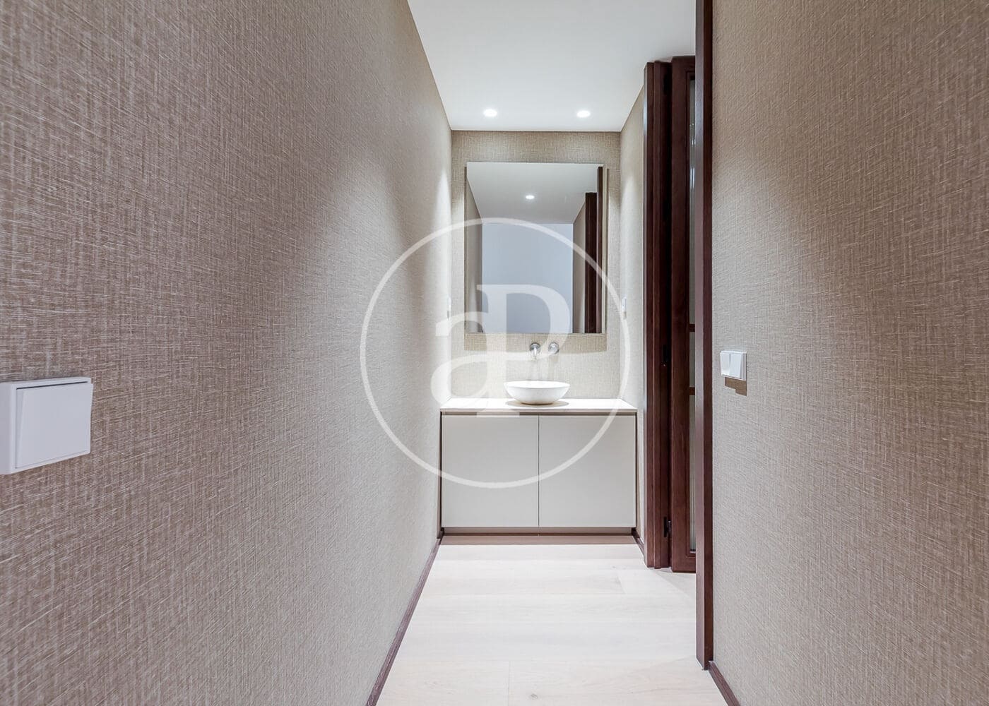 4 bedroom Apartment for sale in Madrid city - € 3,990,000 (Ref: 9132618)