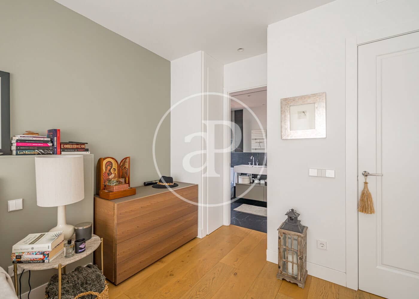 3 soveværelse Lejlighed til salg i Madrid by - € 2.195.000 (Ref: 9137385)