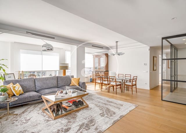 3 soveværelse Lejlighed til salg i Universidad, Madrid by - € 2.195.000 (Ref: 9137385)