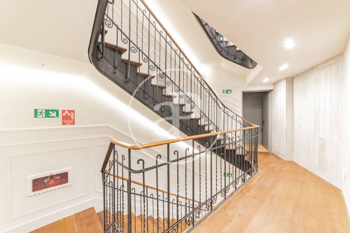 2 soverom Leilighet til leie i Madrid by med svømmebasseng - € 5 400 (Ref: 9137386)