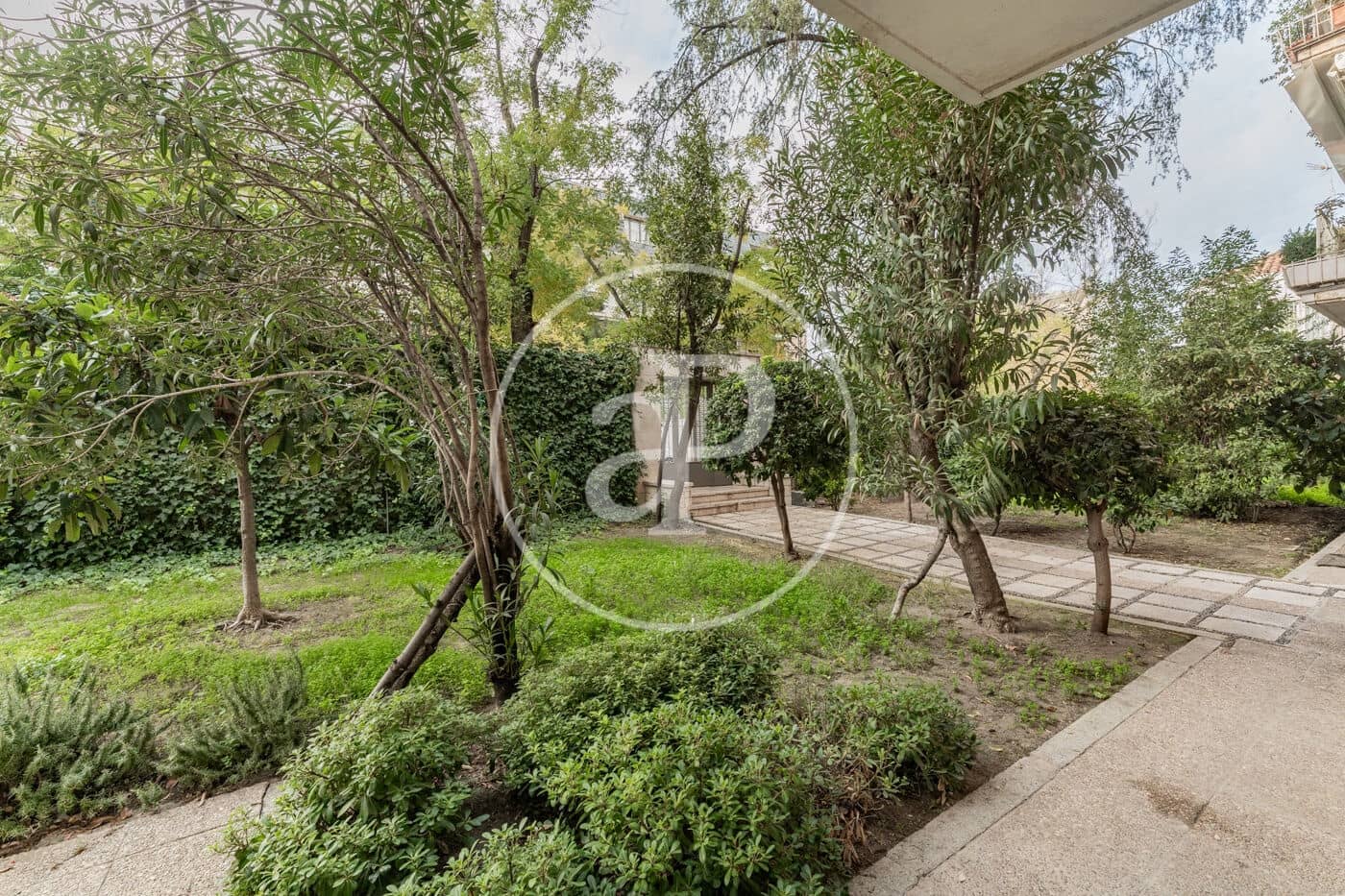 3 soveværelse Lejlighed til leje i Madrid by - € 5.000 (Ref: 9137387)