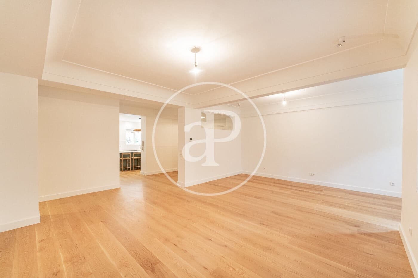 3 soveværelse Lejlighed til leje i Madrid by - € 5.000 (Ref: 9137387)