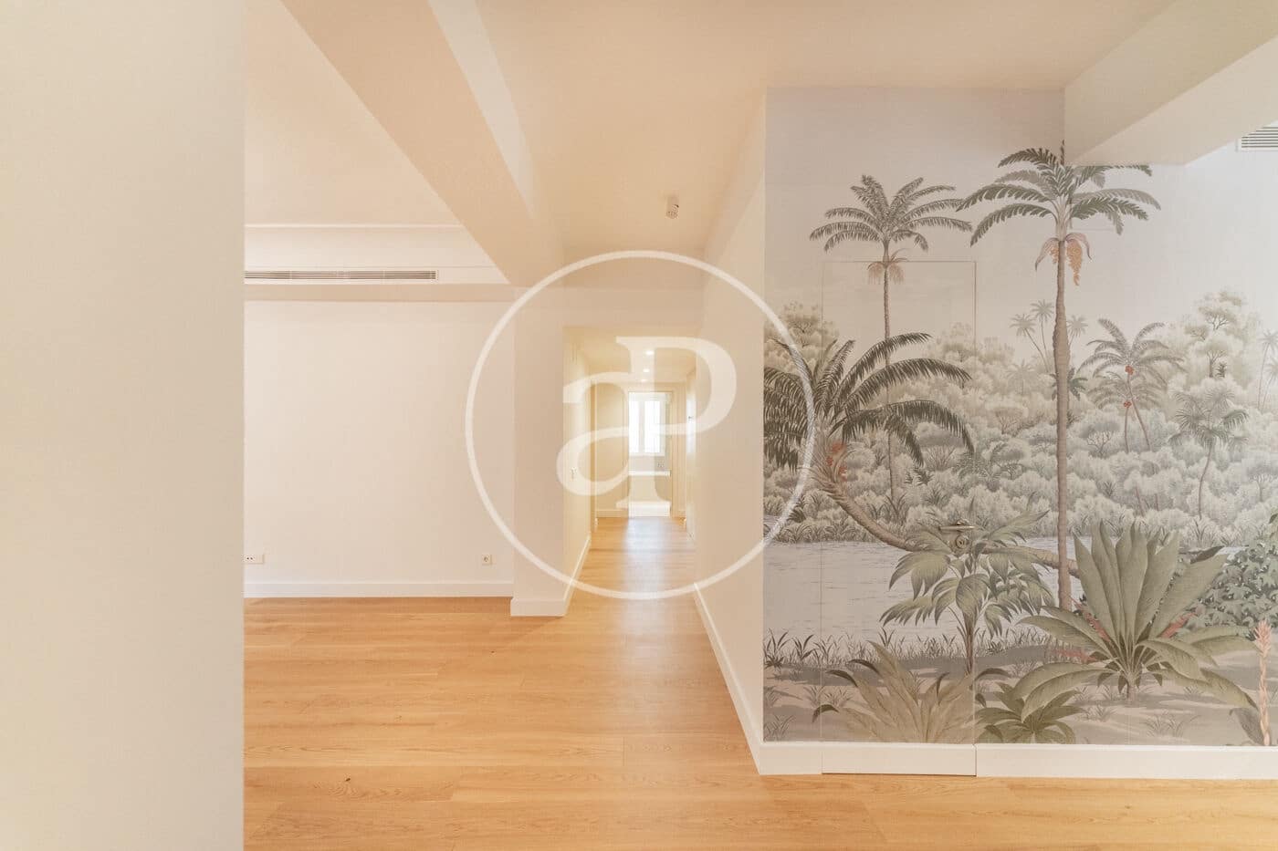 3 soveværelse Lejlighed til leje i Madrid by - € 5.000 (Ref: 9137387)