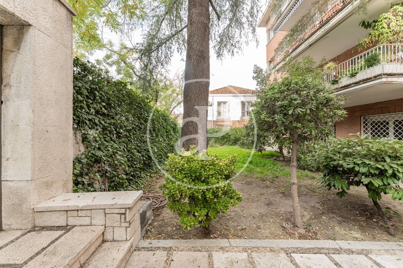 3 soveværelse Lejlighed til leje i Madrid by - € 5.000 (Ref: 9137387)