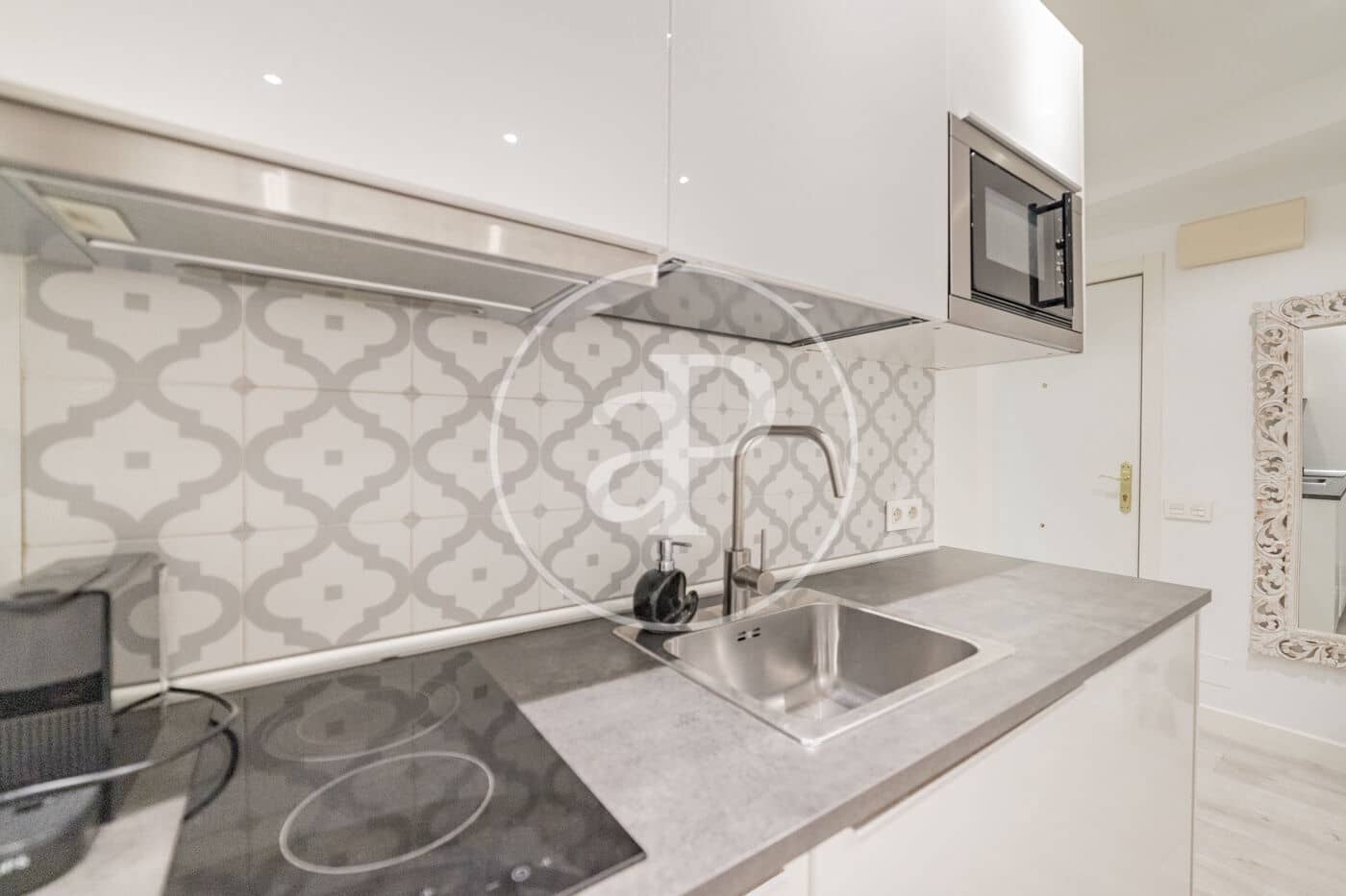 Apartamento de 1 habitación en Madrid ciudad en alquiler - 1.250 € (Ref: 9141804)