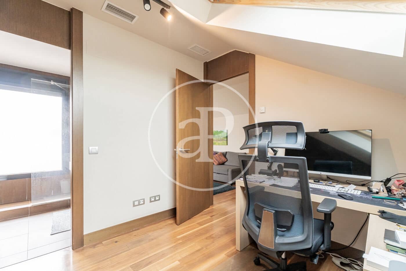 5 soverom Villa til salgs i Boadilla del Monte med svømmebasseng - € 1 300 000 (Ref: 9141805)