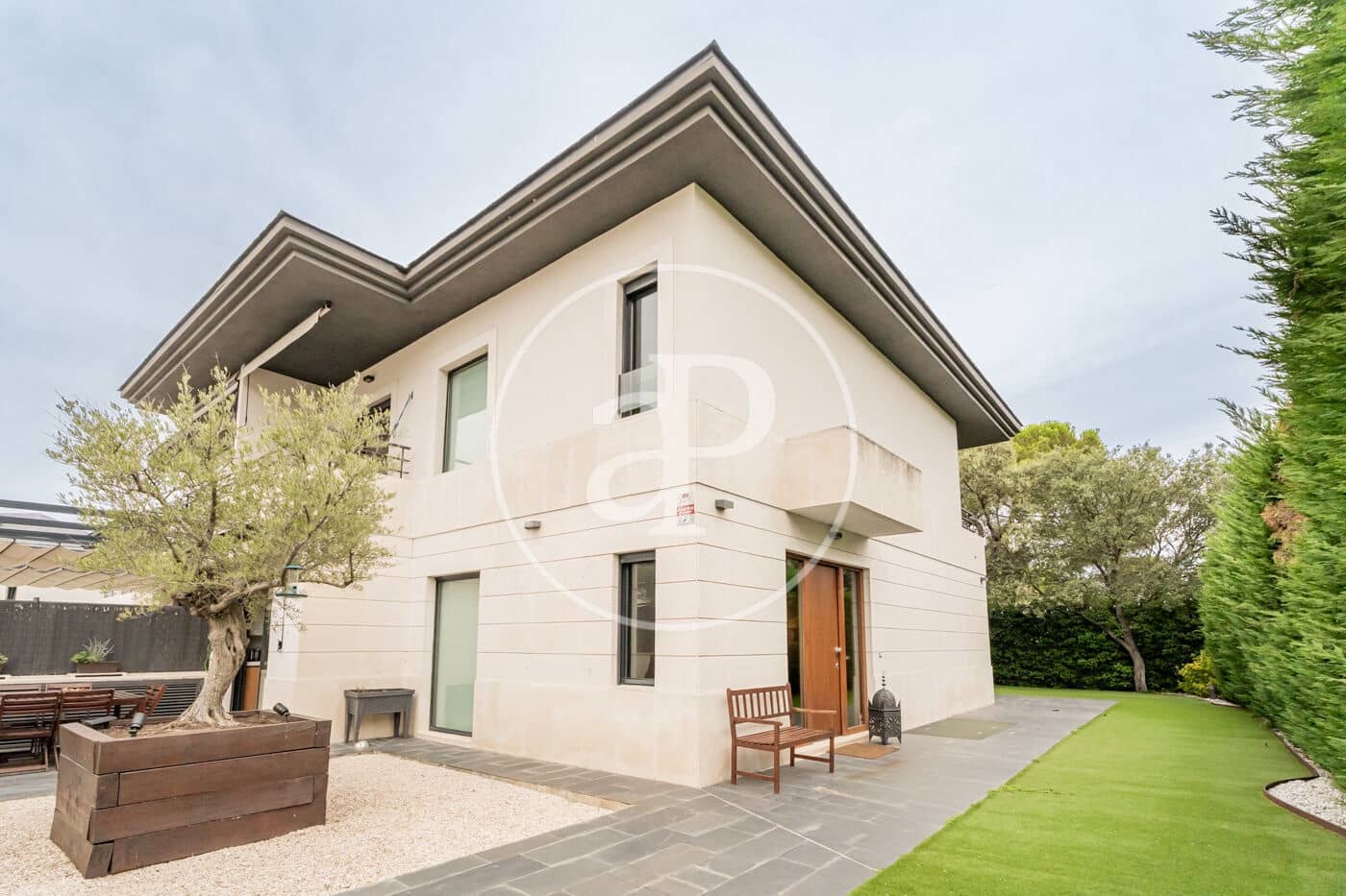 5 soverom Villa til salgs i Boadilla del Monte med svømmebasseng - € 1 300 000 (Ref: 9141805)