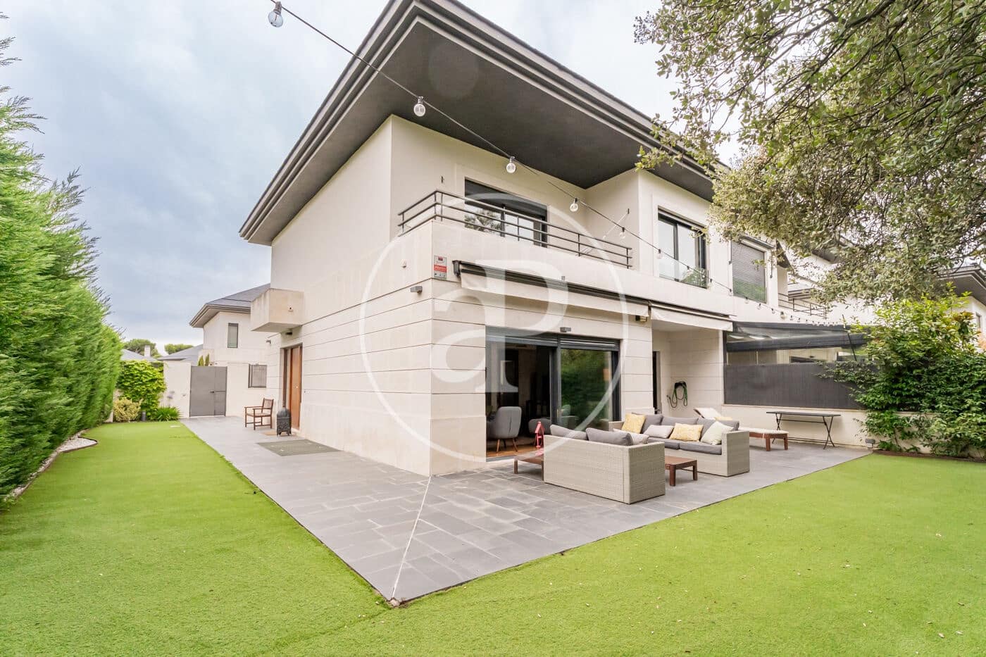 5 soverom Villa til salgs i Boadilla del Monte med svømmebasseng - € 1 300 000 (Ref: 9141805)