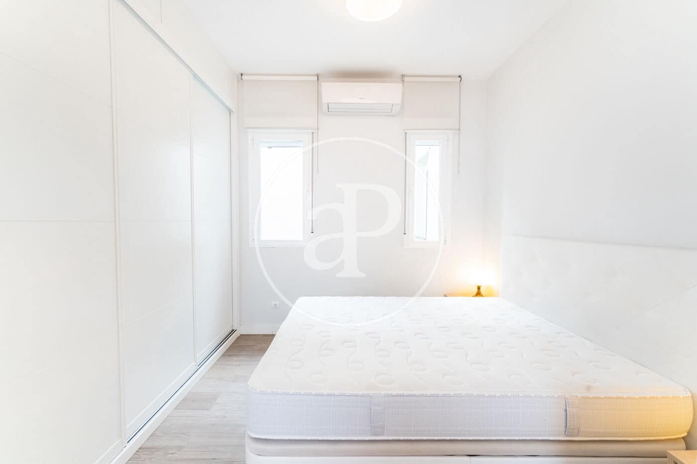 2 slaapkamer Appartement te huur in Madrid stad - € 1.600 (Ref: 9141808)