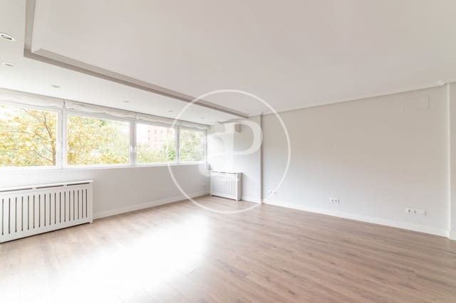 Apartamento de 4 habitaciones en Hispanoamérica, Madrid ciudad en alquiler con piscina - 4.150 € (Ref: 9141810)