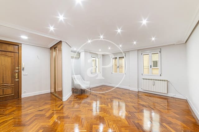 Apartamento de 3 habitaciones en Castellana, Madrid ciudad en alquiler - 3.600 € (Ref: 9147450)