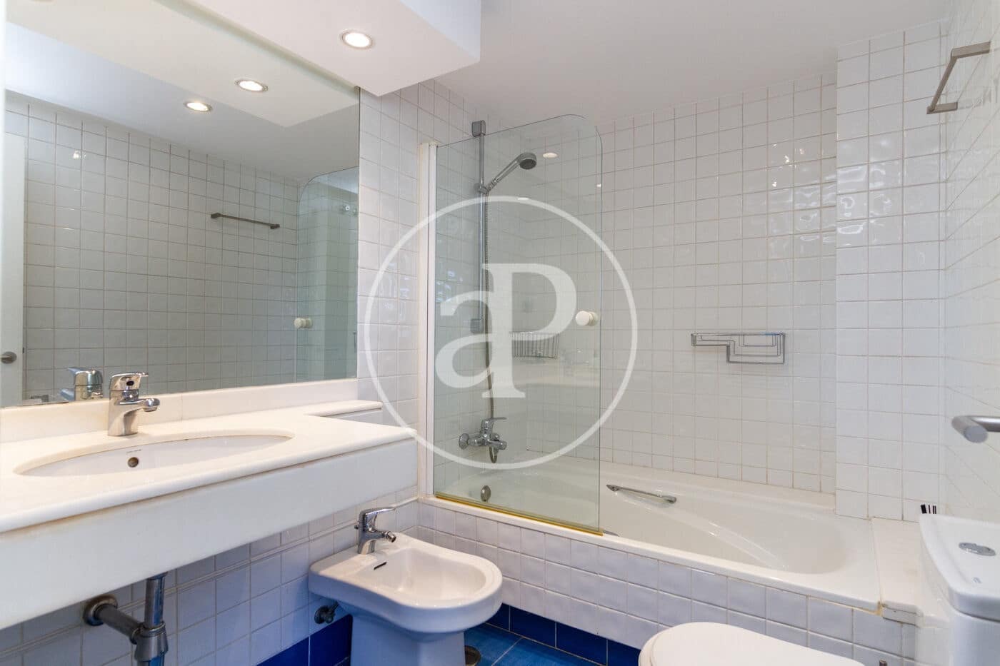 2 camera da letto Appartamento da affittare in Madrid citta con piscina - 2.500 € (Rif: 9147456)